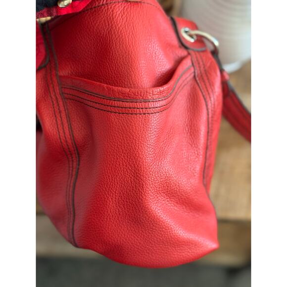 Vintage Etienne Aigner Red Pebbled Leather Shoulder Bag - Picture 4 of 9